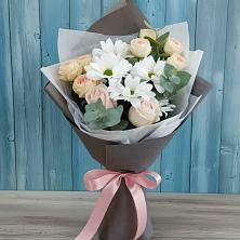 Букет цветов из:  Хризантемы и Розы в Семибратово