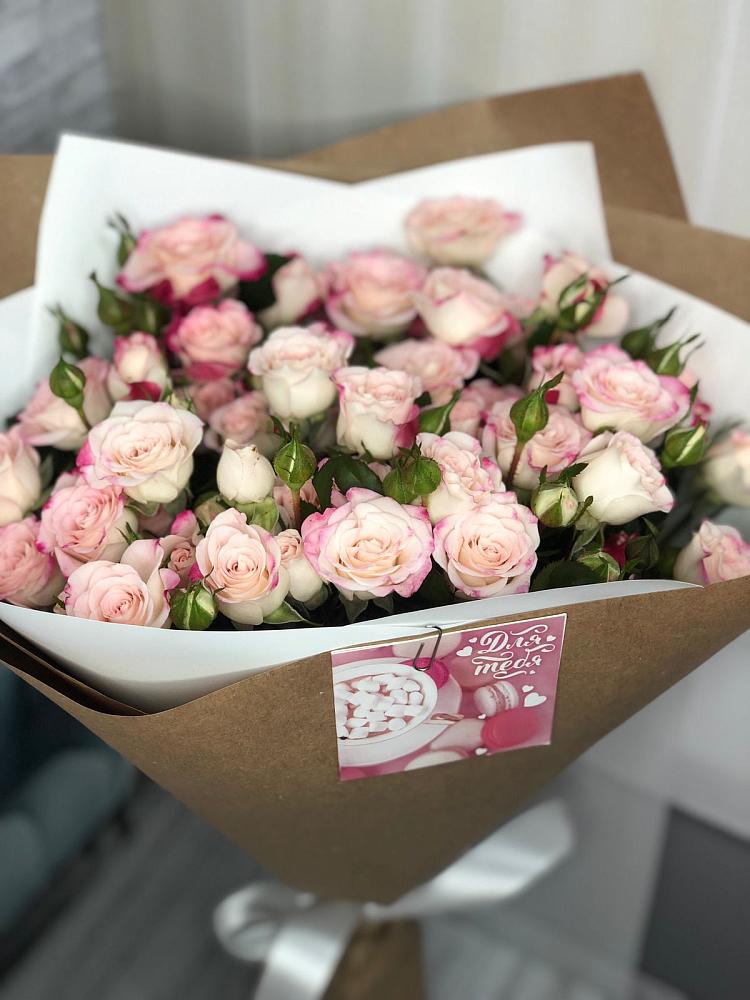 Букет цветов из: Розы в Семибратово