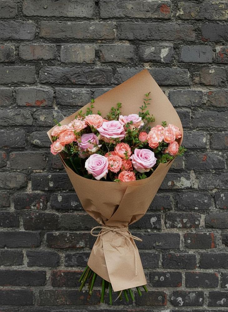 Букет цветов из: Розы в Семибратово