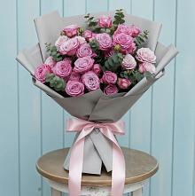 Букет цветов из:  Розы в Семибратово